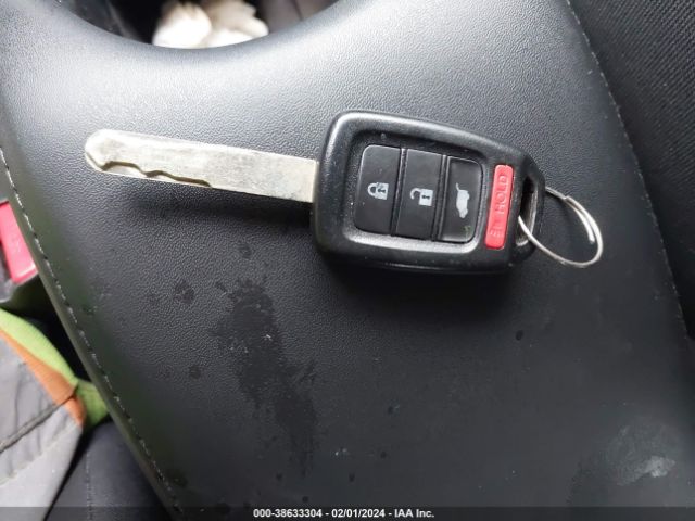 3CZRU6H30NM761798 Honda Hr-v Awd Lx