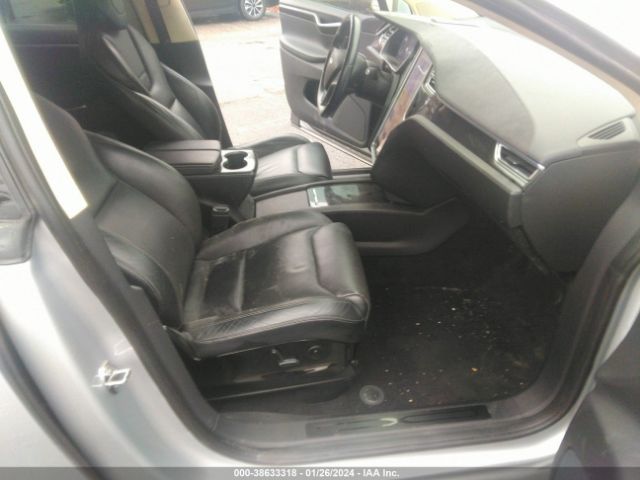 5YJXCBE24GF001658 Tesla Model X 60d/70d/75d/90d/p100d