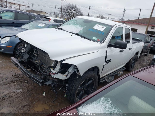 RAM 1500 Classic 2019 1C6RR7FG6KS579424 Image 2