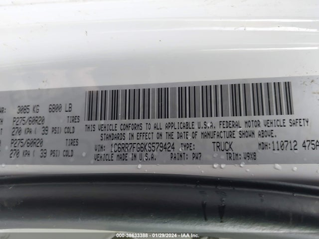RAM 1500 Classic 2019 1C6RR7FG6KS579424 Image 9