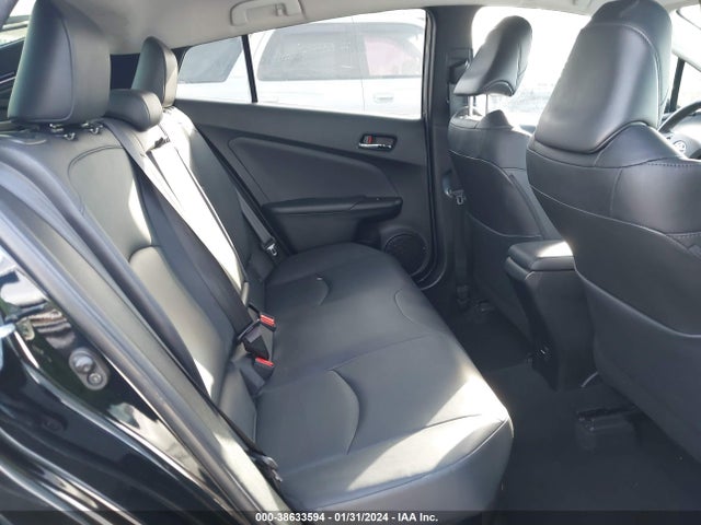 Toyota Prius Four 2017 JTDKARFU0H3036866 Image 8