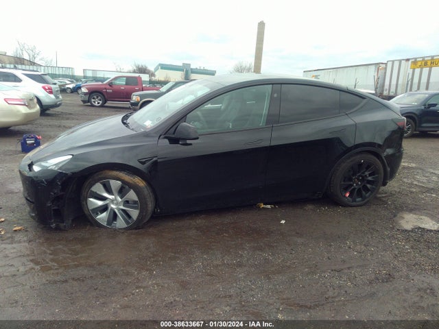 7SAYGDEE8PA137855 Tesla Model Y Awd/long Range Dual Motor All-wheel Drive