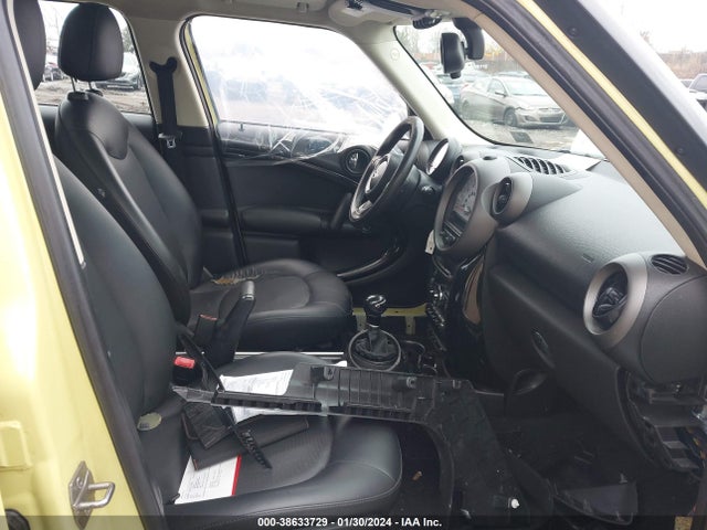 2012 MINI COOPER COUNTRYMAN WMWZB3C59CWM05587 Photo 4