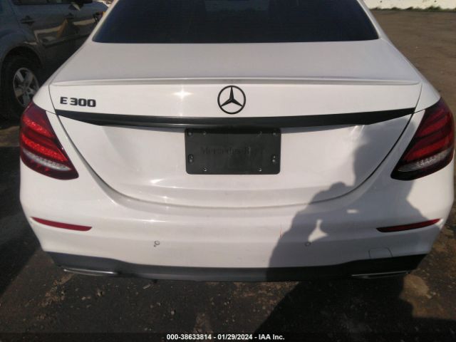 WDDZF4JB0HA042273 Mercedes-Benz E 300