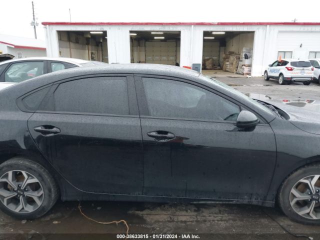 3KPF24AD4ME384178 KIA Forte Lxs