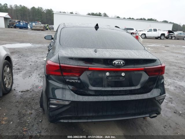 3KPF24AD4ME384178 KIA Forte Lxs