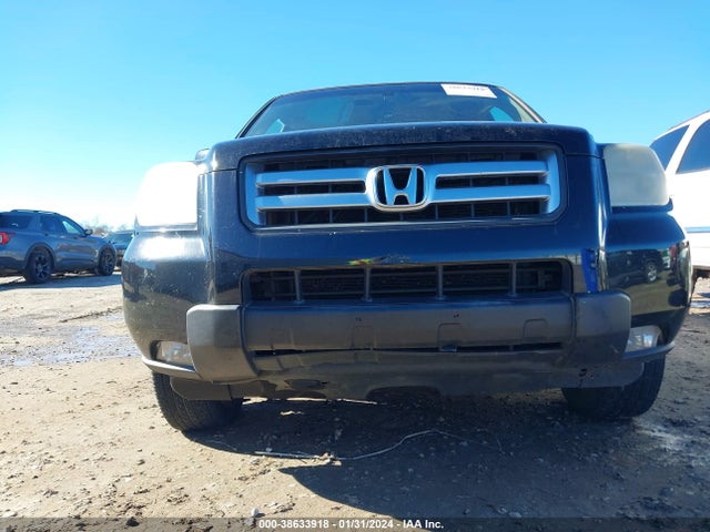 2006 HONDA PILOT EX-L VIN: 5FNYF18696B006695