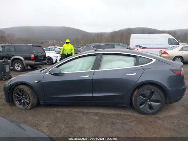 5YJ3E1EB1JF066302 Tesla Model 3 Long Range/performance