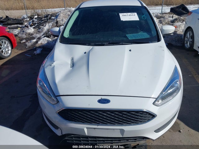 Ford FOCUS SE 2017 1FADP3F25HL254598 Image 12