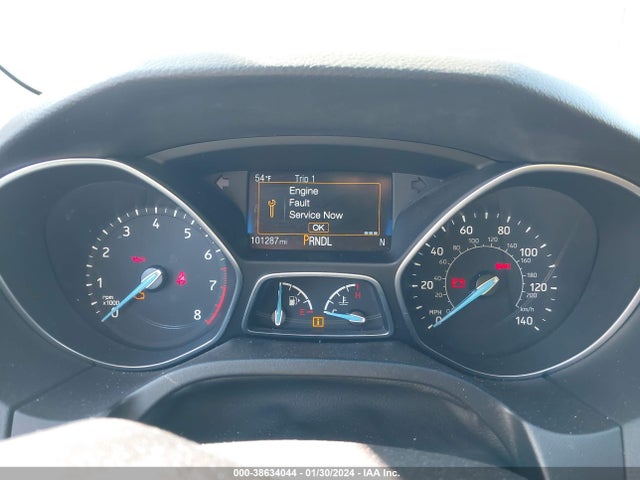 Ford FOCUS SE 2017 1FADP3F25HL254598 Image 7