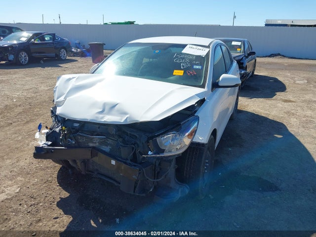 KIA RIO LX 2019 3KPA24AB0KE254193 Image 2