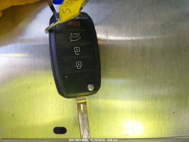 KNDJN2A27E7082972 KIA Soul