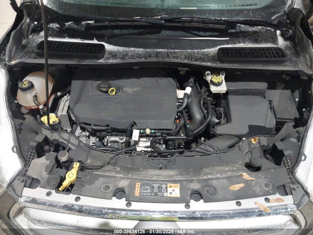 1FMCU0GD7HUC46666 Ford ESCAPE SE