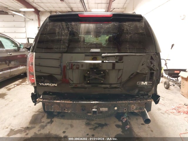 2010 GMC YUKON DENALI VIN: 1GKUKEEF1AR194545