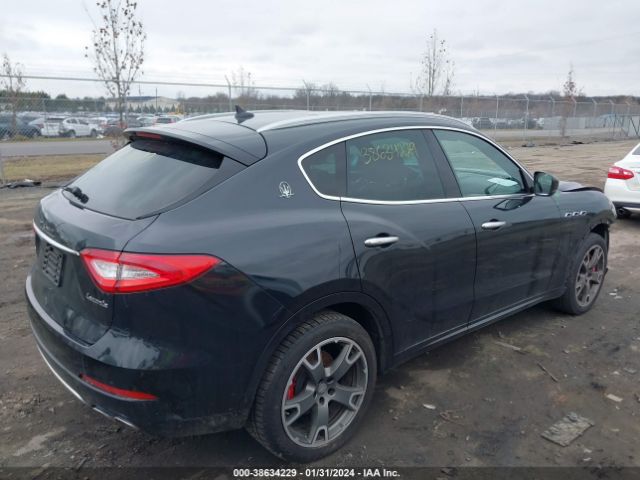 ZN661YUL6HX236230 Maserati LEVANTE S