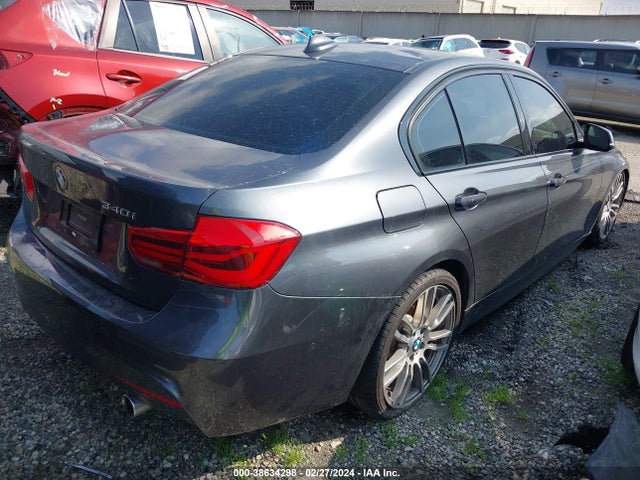 BMW 340i 2018 WBA8B3C52JK843528 Image 4