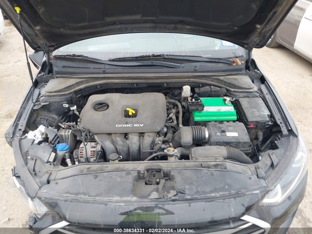 Hyundai ELANTRA SEL 2018 5NPD84LF2JH397197 Image 10