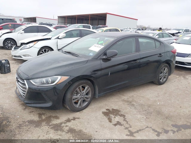 Hyundai ELANTRA SEL 2018 5NPD84LF2JH397197 Image 2