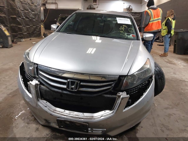 2011 HONDA ACCORD 2.4 LX VIN: 1HGCP2F35BA037212