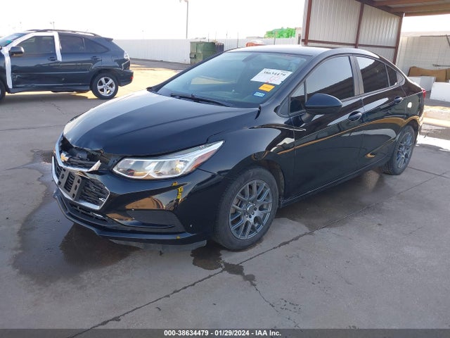 Chevrolet Cruze Ls Auto 2018 1G1BC5SM5J7198458 Image 2