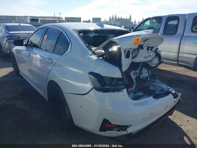 BMW 330I 2019 WBA5R1C55KAJ99789 Image 3