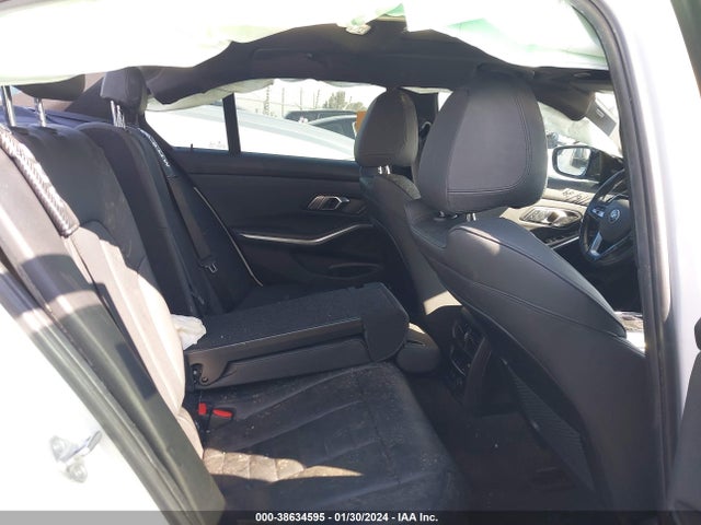 BMW 330I 2019 WBA5R1C55KAJ99789 Image 8