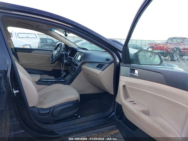 Hyundai SONATA SE 2015 5NPE24AF5FH217338 Image 5