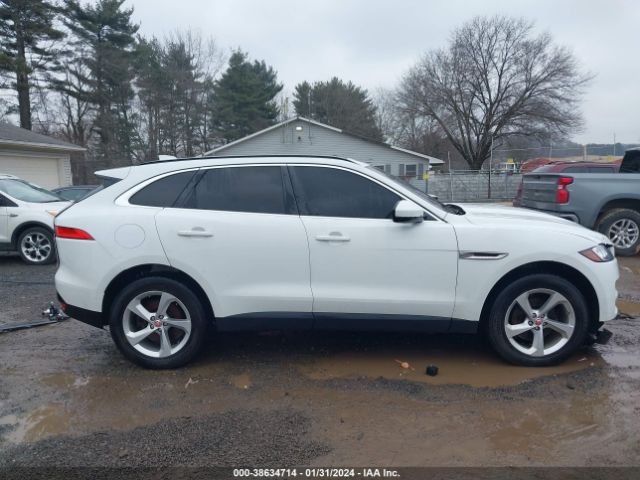 SADCJ2FX8KA359950 Jaguar F-pace 25t Premium