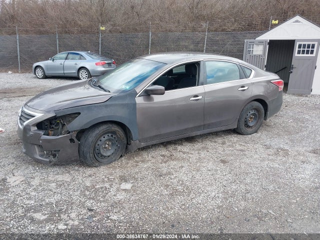 2015 Nissan Altima 2.5 S მანქანა იყიდება აუქციონზე, vin: 1N4AL3APXFN331341, აუქციონის ნომერი: 38634767