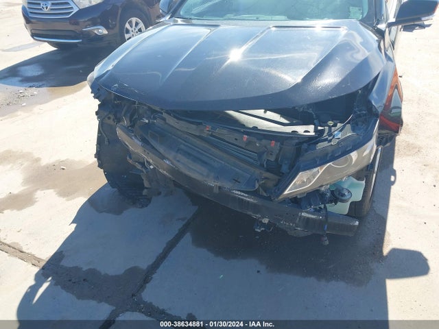 Chevrolet IMPALA 1LT 2017 2G1105SA6H9151569 Image 6