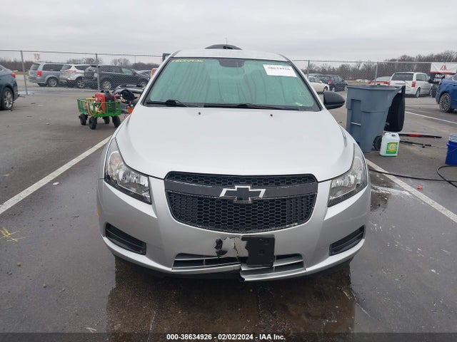 Chevrolet Cruze Ls Manual 2014 1G1PB5SH2E7181019 Image 13