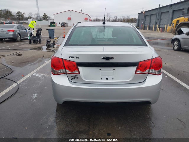 Chevrolet Cruze Ls Manual 2014 1G1PB5SH2E7181019 Image 17