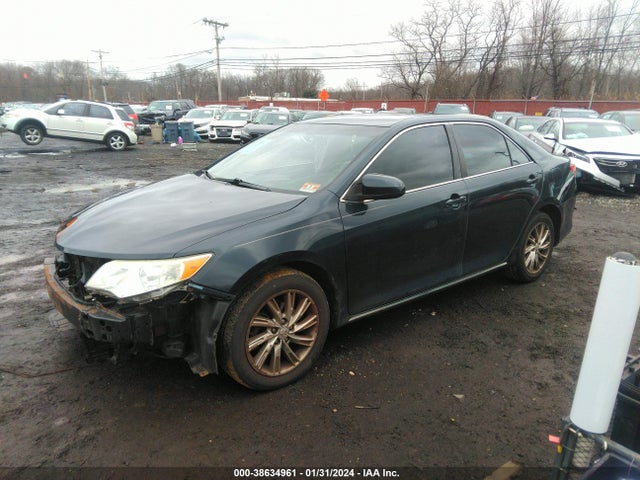 Toyota CAMRY LE 2014 4T4BF1FKXER390614 Image 2