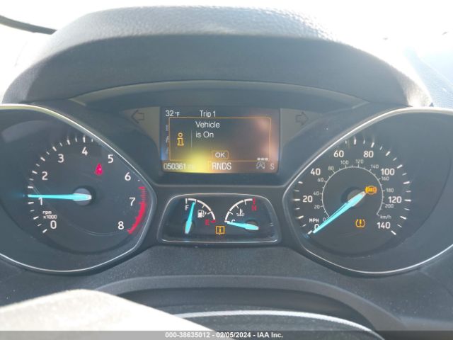 1FMCU9HD7KUC01575 Ford ESCAPE SEL
