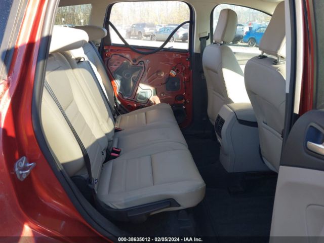 1FMCU9HD7KUC01575 Ford ESCAPE SEL