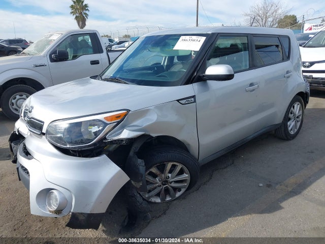 KIA SOUL + 2017 KNDJP3A50H7473282 Image 2