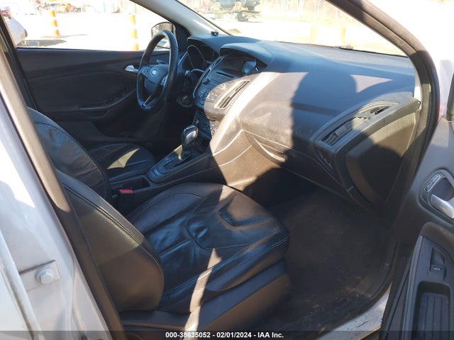 2016 FORD FOCUS SE VIN: 1FADP3F26GL378362