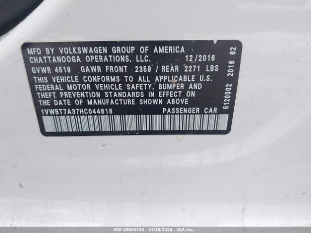 2017 VOLKSWAGEN PASSAT 1VWBT7A37HC044618 Photo 8