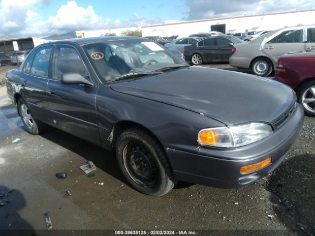 Auction sale of the 1996 Toyota Camry Le/xle/se, vin: 4T1BF12K4TU865767, lot number: 38635125