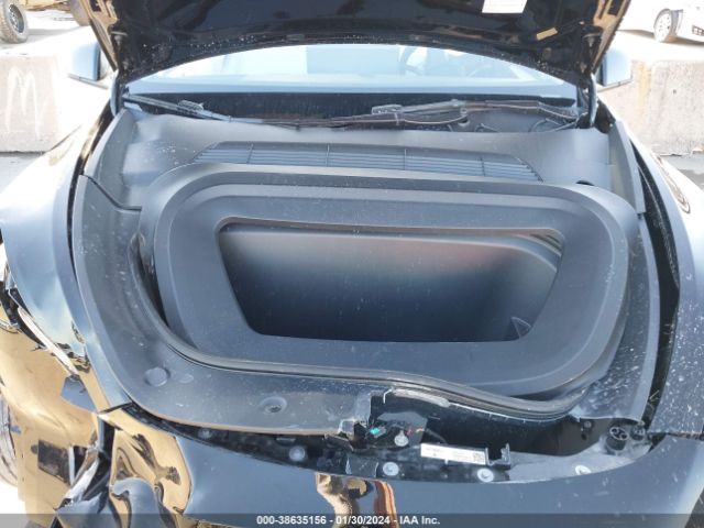 7SAYGAEE2PF852499 Tesla Model Y