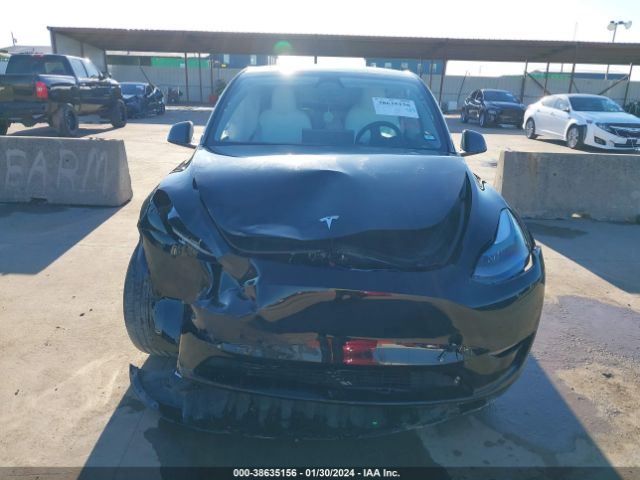 7SAYGAEE2PF852499 Tesla Model Y
