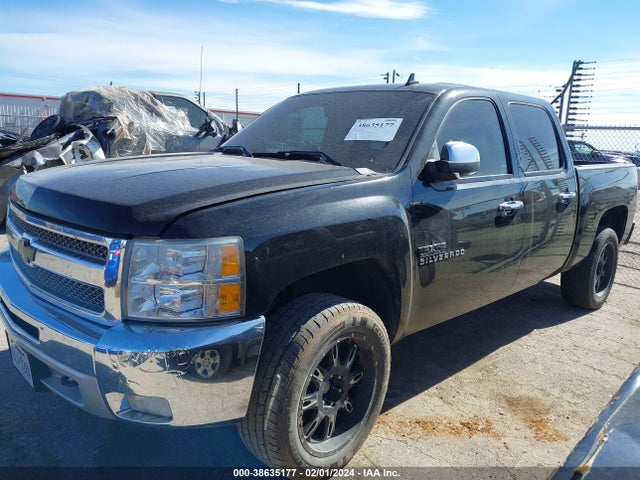 2013 CHEVROLET SILVERADO 1500 LT VIN: 3GCPKSE71DG282256