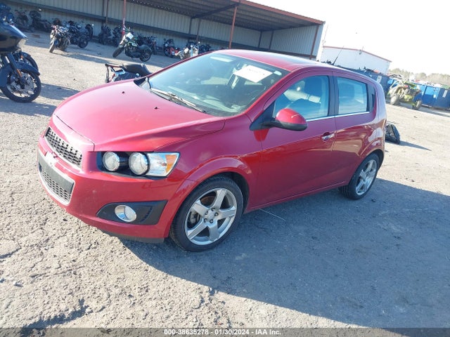 Chevrolet Sonic Ltz Auto 2014 1G1JE6SB3E4225139 Image 2