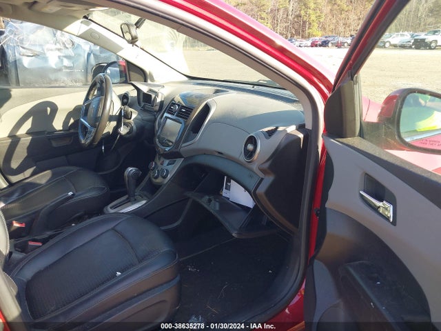Chevrolet Sonic Ltz Auto 2014 1G1JE6SB3E4225139 Image 5