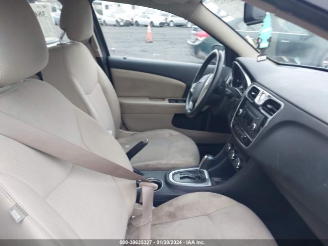 2013 CHRYSLER 200 1C3CCBBB6DN611758 Photo 4