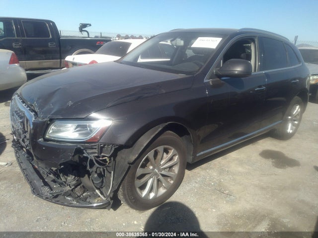 Audi Q5 2.0t Premium 2015 WA1LFAFP9FA020847 Image 2