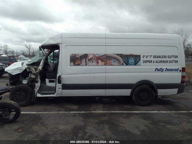 Freightliner Sprinter 2500 High  Roof 2014 WDYPE8CC8E5832608 Image 14