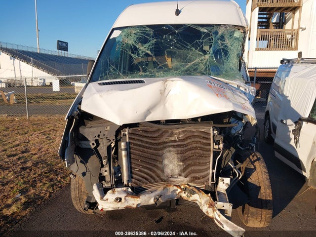 Freightliner Sprinter 2500 High  Roof 2014 WDYPE8CC8E5832608 Image 6
