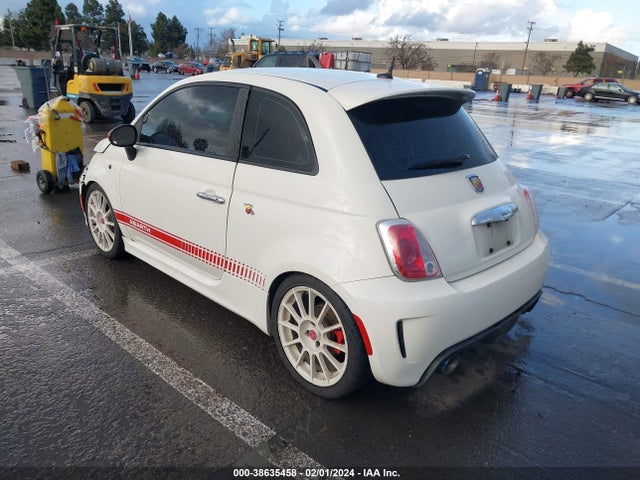 2013 FIAT 500 3C3CFFFH5DT608492 Photo 2