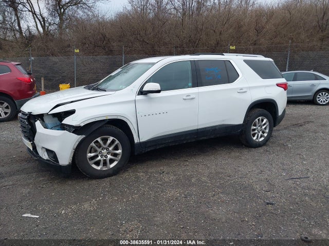 Chevrolet Traverse 1lt 2018 1GNERGKW7JJ130852 Image 2